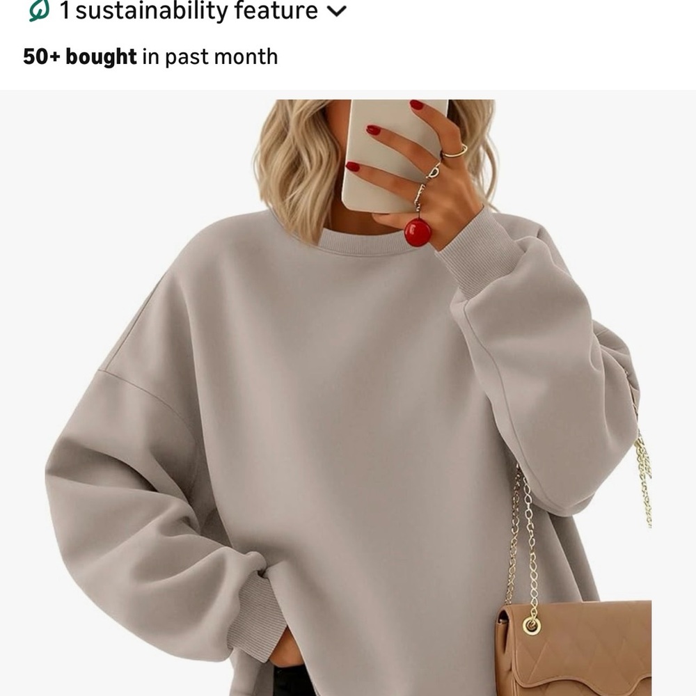 Amazon influencer recommended Sweatshirt in Light Taupe